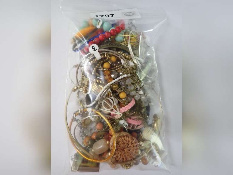 Assorted Fashion Jewelry