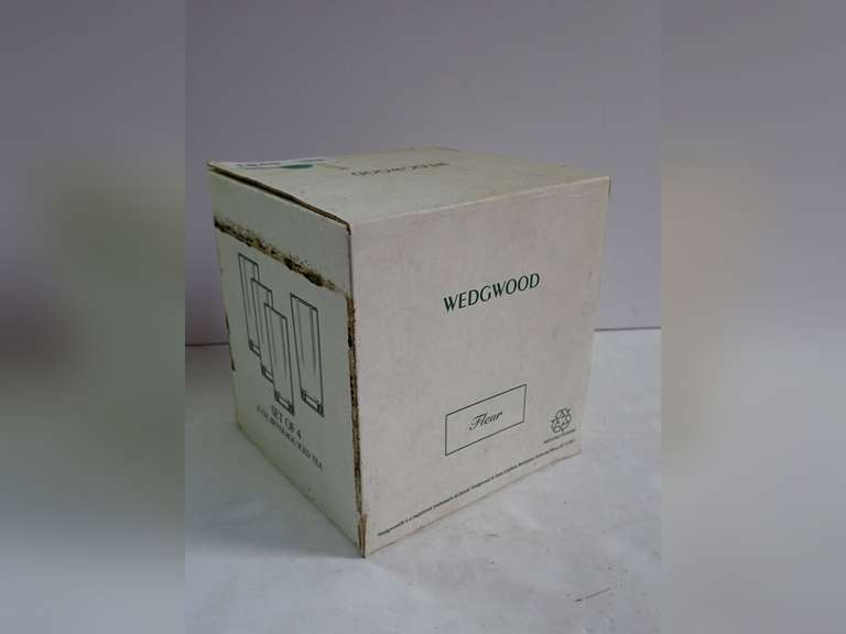 Wedgwood Fleur Iced Tea/Beverage Glasses - Set of 4 in Original Box