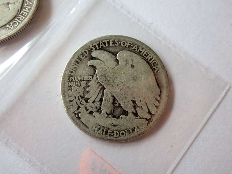 1943-D & 1934 WALKER HALF DOLLAR COINS