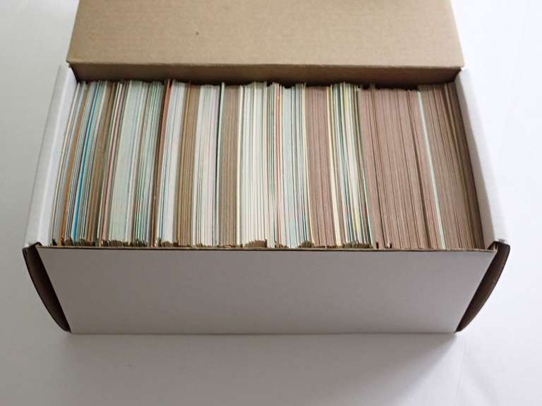 400+/- UNSEARCHED/UNSORTED BASEBALL CARDS