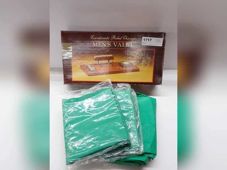 Men's Valet with (3) 46" Suit Bags