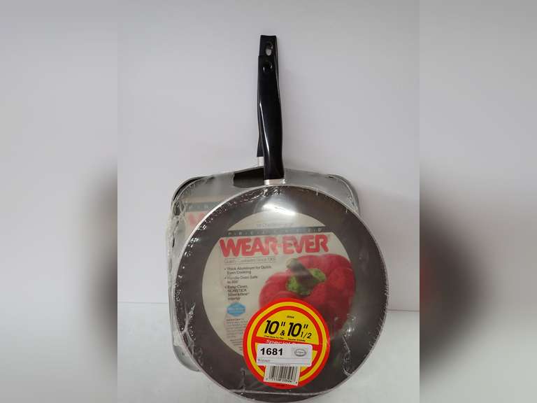 Wear-Ever 10" Chef-Style Fry Pan Cookware Set
