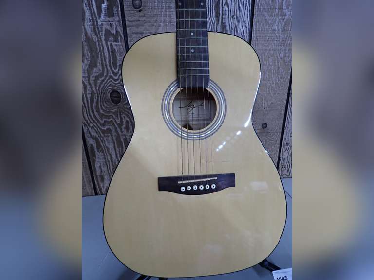 Jay Jr. Acoustic Guitar, Model JJ43-N