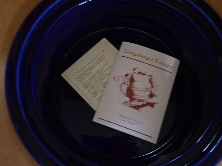 Longaberger American Eagle 1 1/2 Quart Covered Casserole