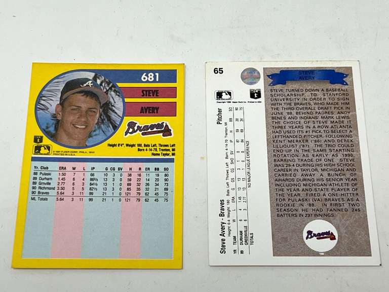 Fleer Braves sports card, Steve Avery, unsearched, two pieces, see pictures for details.