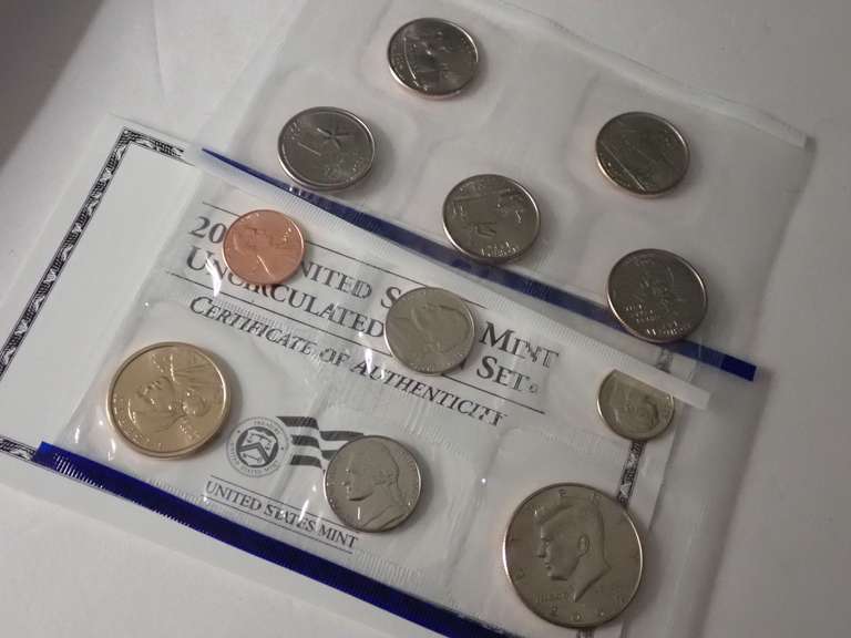 2004 UNITED STATES MINT COIN COLLECTION