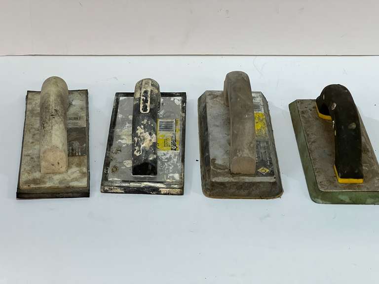 Grout floats, four pieces, see pictures for details.