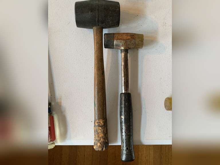 VINTAGE SOFT DOUBLE FACED MALLET & LARGE VINTAGE RUBBER MALLET - LIVING ROOM
