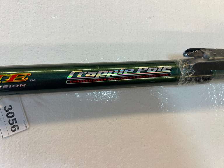 Apache Crappie pole with storage tube, this piece appears to have never been used, see pictures for details.