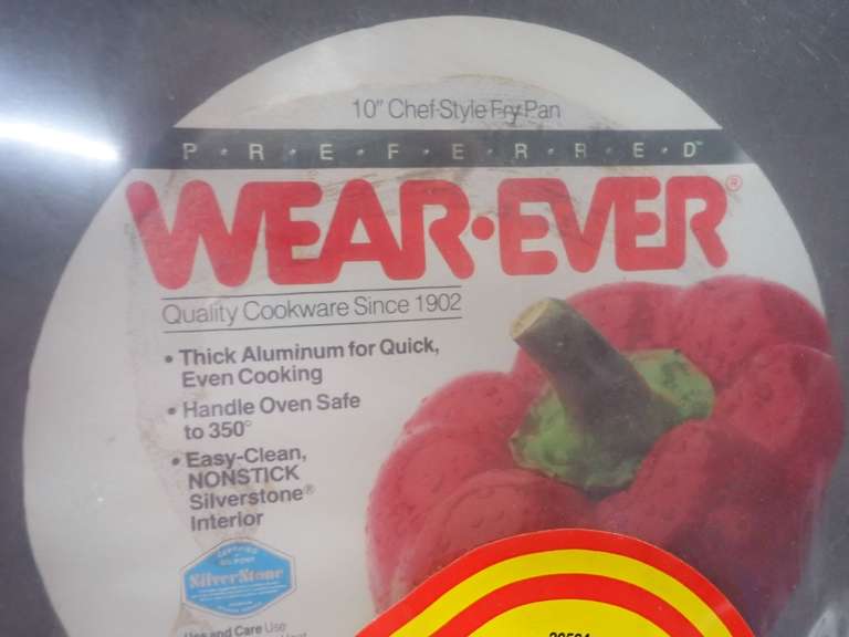 Wear-Ever 10" Chef-Style Fry Pan Cookware Set