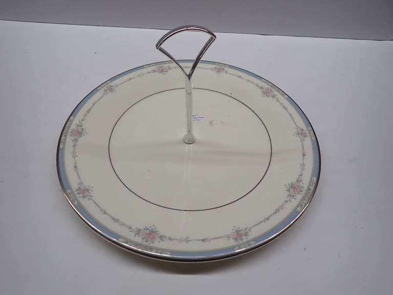 Royal Doulton "Lisa" China