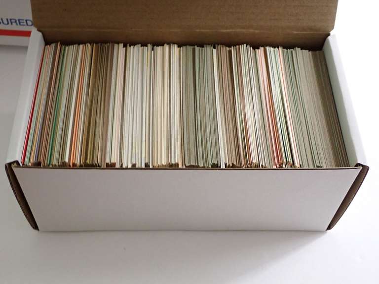 400+/- UNSEARCHED/UNSORTED BASEBALL CARDS