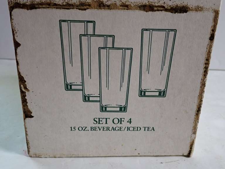 Wedgwood Fleur Iced Tea/Beverage Glasses - Set of 4 in Original Box