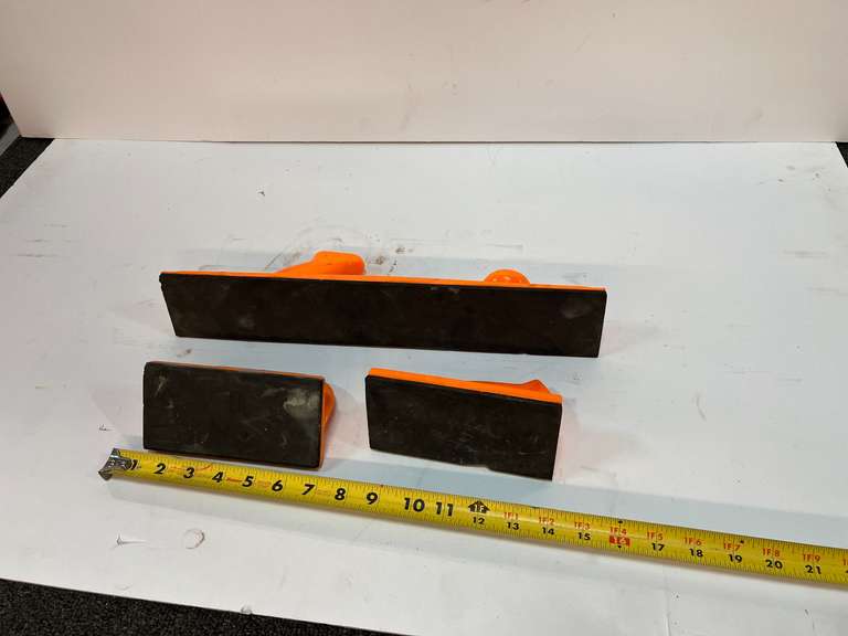 Safety push blocks, three pieces, see pictures for details.
