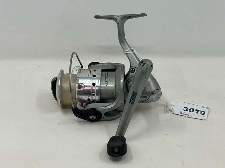 Zebco Genesis 30 open faced reel, see pictures for details.