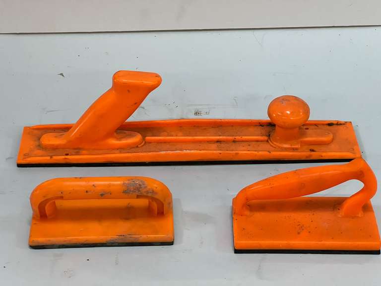 Safety push blocks, three pieces, see pictures for details.