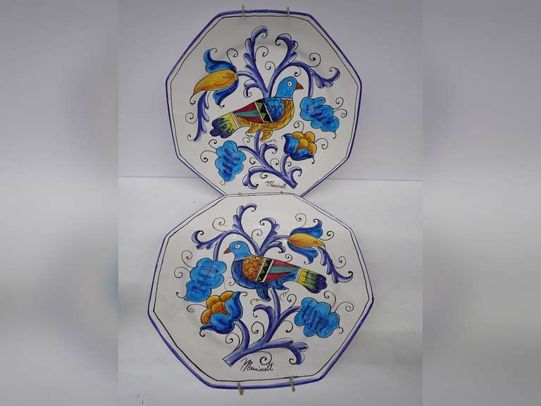 Pair of Mancinielli Deruta Italy Decorative Plates with Bird Design