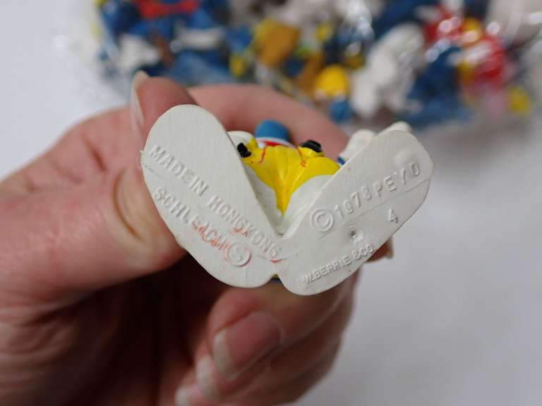 Vintage 70s & 80s Schleich Smurf Figurines