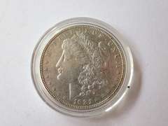 1921 MORGAN SILVER DOLLAR COIN