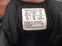Men’s Asics shoes, size 13, still has original tag, see pictures or details.