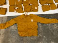 REI unisex Crew Sweatshirt Earth Co-Op, rustic gold, S, M, and XL, 28 pieces, see pictures for details.