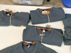 REI unisex Crew Sweatshirt Earth Co-Op, blue, small, 19 pieces, see pictures for details.
