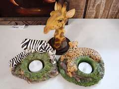 Safari Theme Decor and Utensil Lot