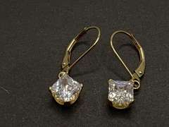 14K GOLD LEVER BACK EARRINGS WITH SQUARE DIAMONIQUE STONES APPROX 1.97 GRAMS (WEIGHT WITH STONES) - CHECKOUT
