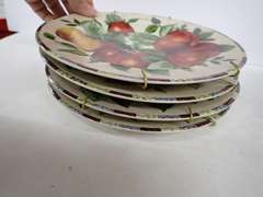 Sakura Oneida Sonoma Fruit Plates with Metal Candle Holder