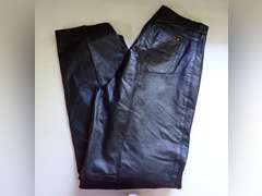Jinglers C&A Black Leather Pants - No size tag - Appears to fit a Womens Size 8 - Please come to inspection verify these fit your needs.