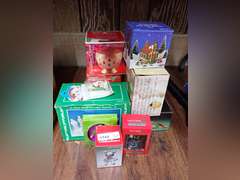 Mixed Lot of Christmas Decor and Collectibles