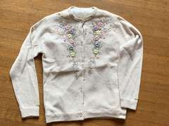 VINTAGE LADIES PASTEL FLORAL LINED SWEATER (MED) - LIVING ROOM