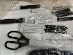 Ronco knife set, still in original packaging, see pictures for details.