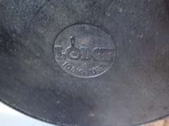 Lodge Cast Iron Skillet - Needs Cleaning