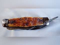 Multi-Tool Pocket Knife