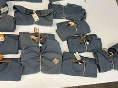 REI unisex Crew Sweatshirt Earth Co-Op, blue, small, 19 pieces, see pictures for details.
