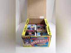 OPEN BOX 1986 TOPPS BASEBALL CARDS - NOT COMPLETE SET
