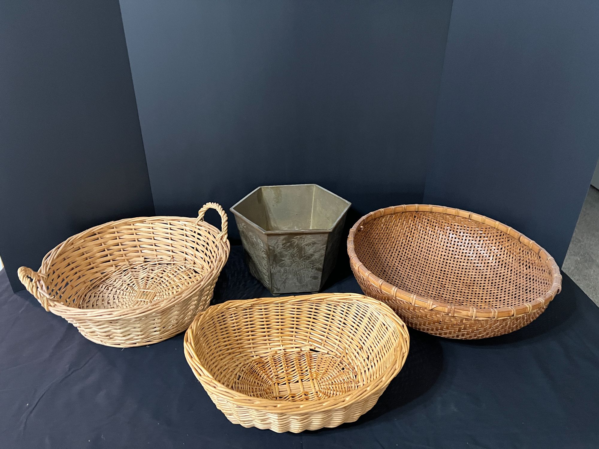 Lot image 1