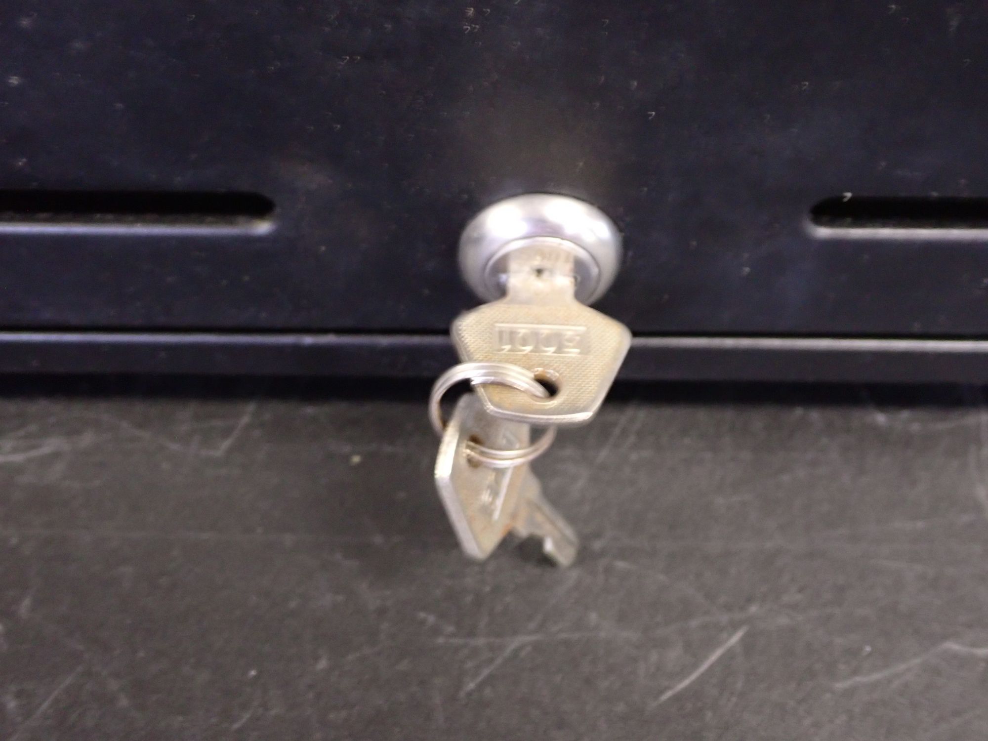 Lot image 4