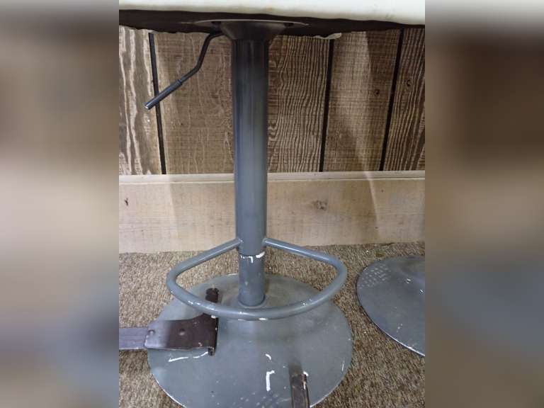 White Vinyl Adjustable Height Stool-  Needs cleaning or recovering