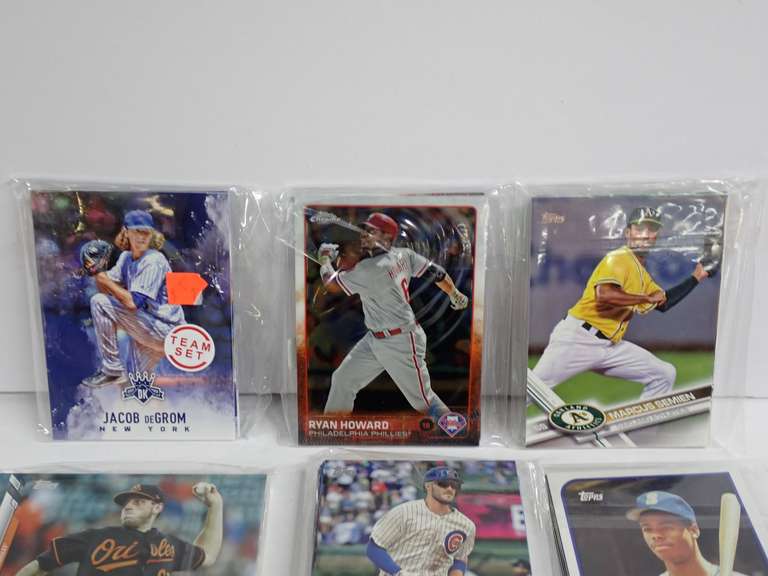 MLB TEAM SETS - UNSEARCHED CONTENTS - SEE PHOTOS FOR TEAMS INCLUDED