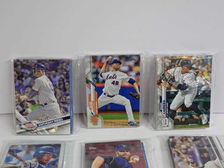 MLB TEAM SETS - UNSEARCHED CONTENTS - SEE PHOTOS FOR TEAMS INCLUDED