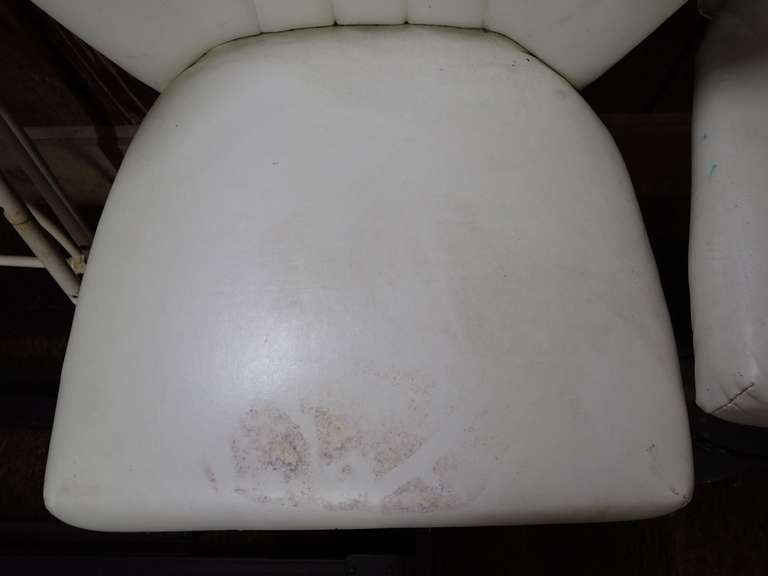 White Vinyl Adjustable Height Stool-  Needs cleaning or recovering