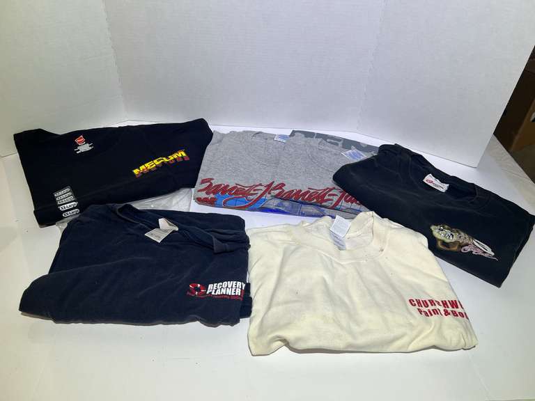 T-shirts, six pieces, featuring Mecum auctions, Barrett Jackson auctions, Dale Earnhardt, and more. See pictures for details. image