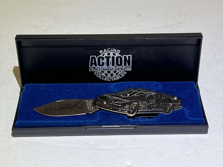 Dale Earnhardt, limited edition collectible pocket knife, with case, see pictures for details. image