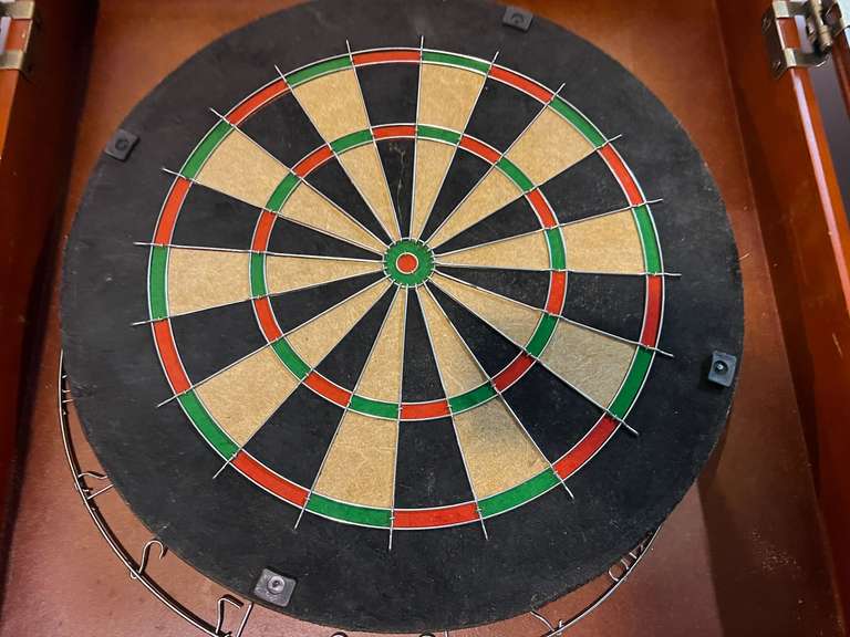 Dartboard with decorative cabinet, this piece has some wear, see pictures for details. image