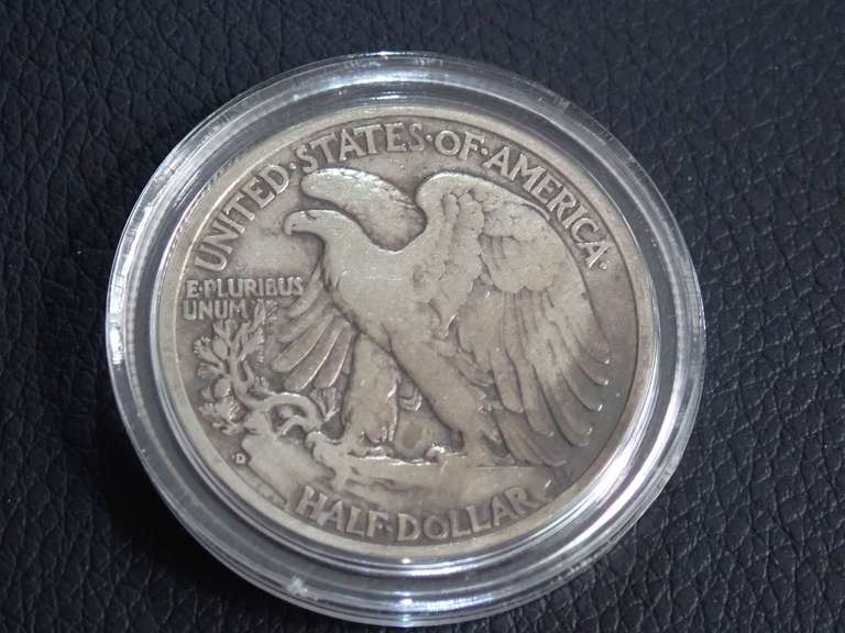 1943-D WALKER HALF DOLLAR COIN