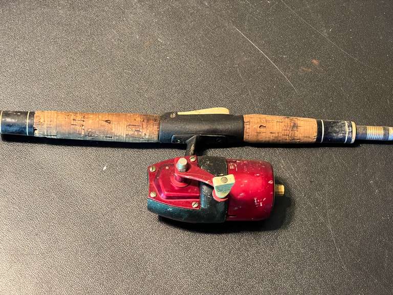 S2…True Temper fishing pole with True Temper Professional 63 reel, see pictures for details. image