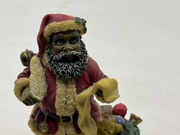 LR… Santa Christmas figurine, see pictures for details.