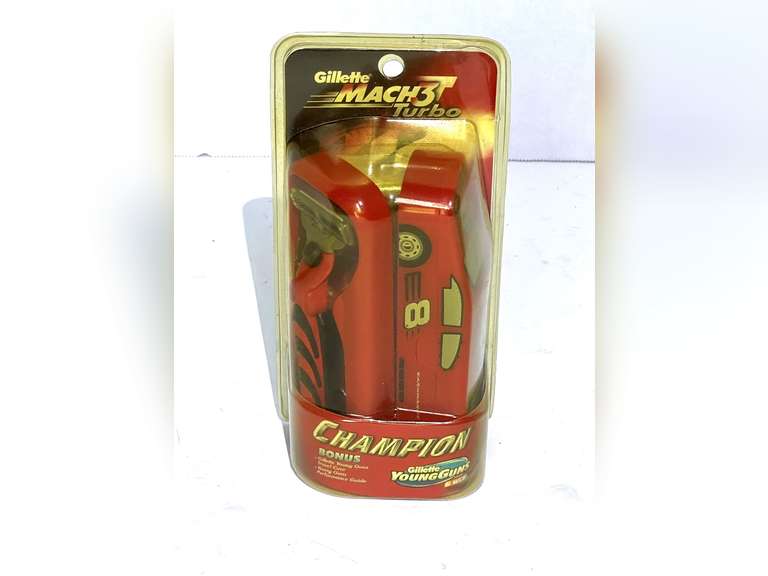 Gillette Mach 3 turbo Champion razor,  “Young Guns”, still in original packaging, see pictures for details. image
